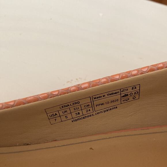 Vionic Peachy Pink Embossed Leather Lena Flats, Size 7 - Picture 8 of 16